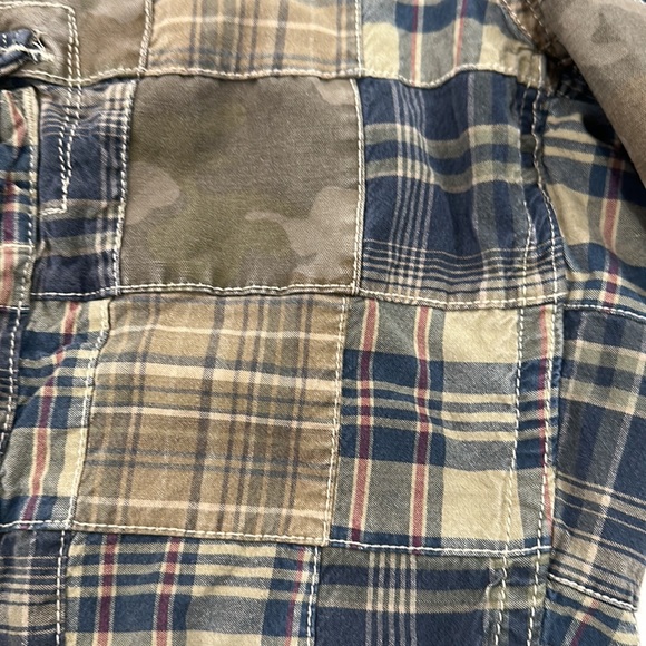 American Eagle Cargo Shorts 🩳 - Picture 2 of 7